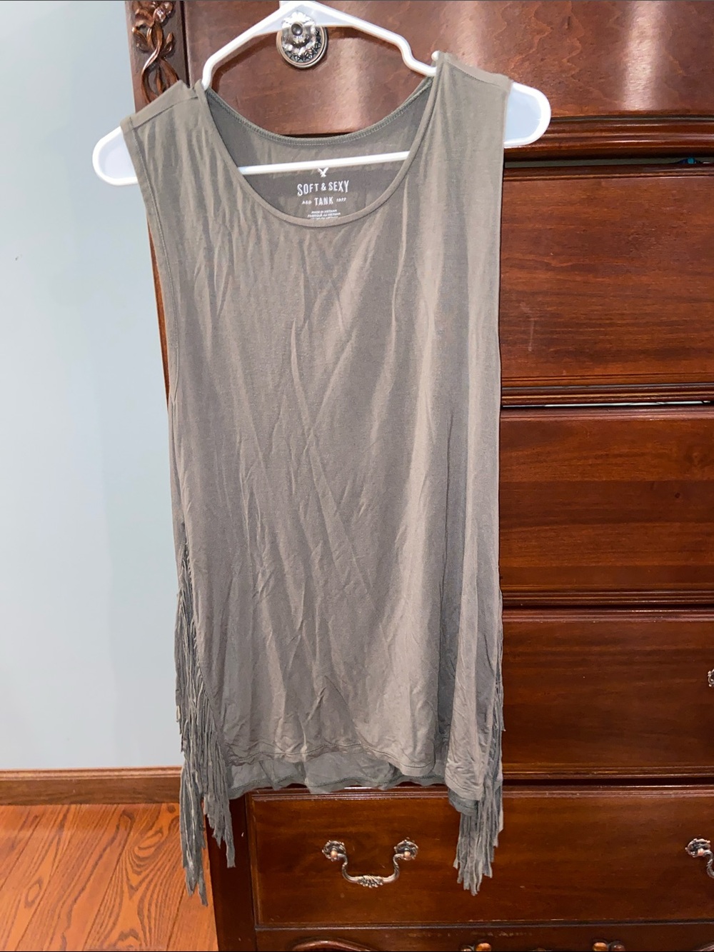 American Eagle, size M, olive green